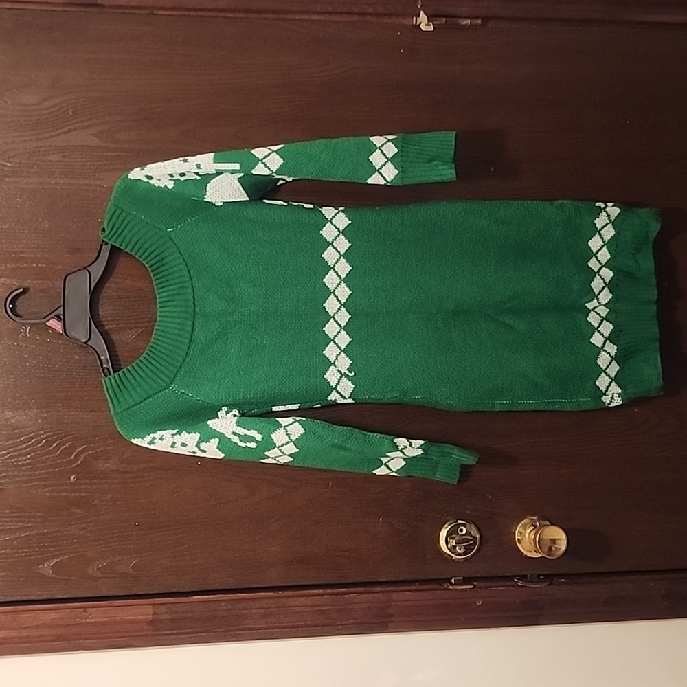 Ugly Sweater off shoulder dress - Picture 3 of 3